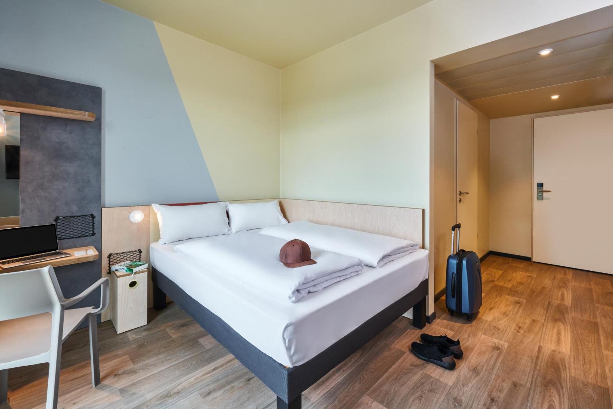 Ibis Budget Singen Buitenkant foto